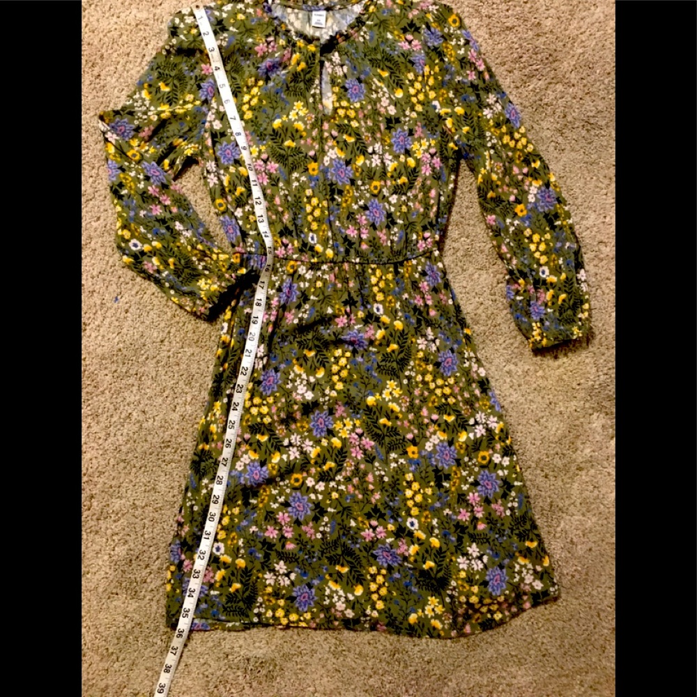 Green floral midi dress size xs